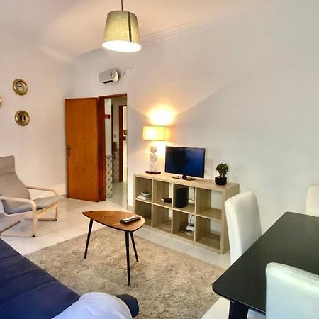 Chiado Apartment With Terrace 1 リスボン エクステリア 写真